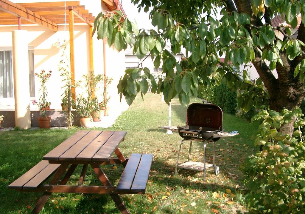 Luca Apartments Zalakaros Luaran gambar